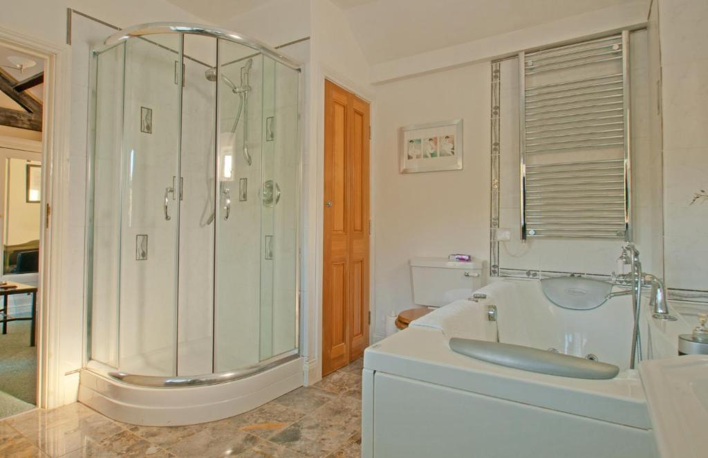 Cascades Gardens 4* Matlock (Derbyshire)